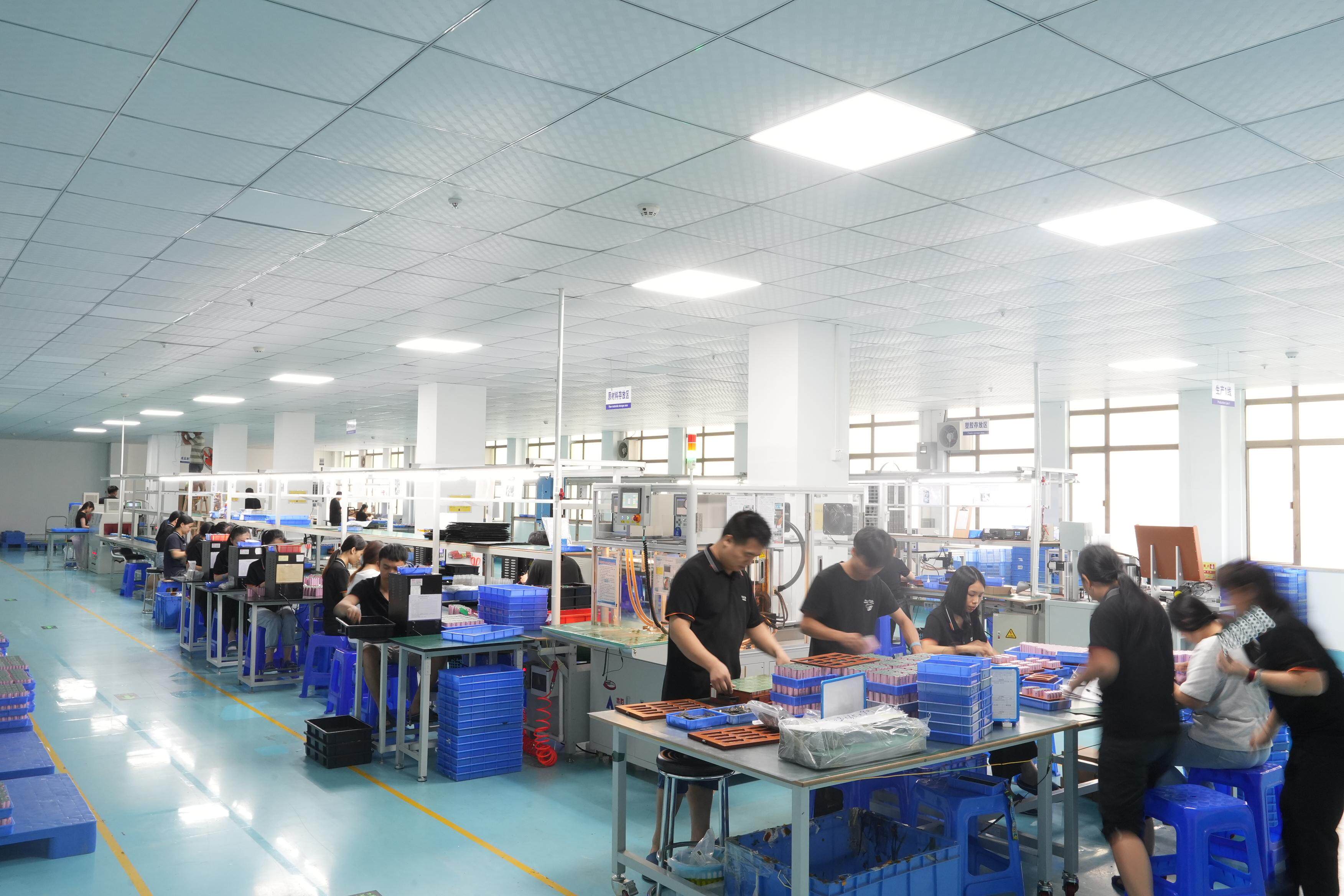 Battery assembly line inside the ZHIFU factory
